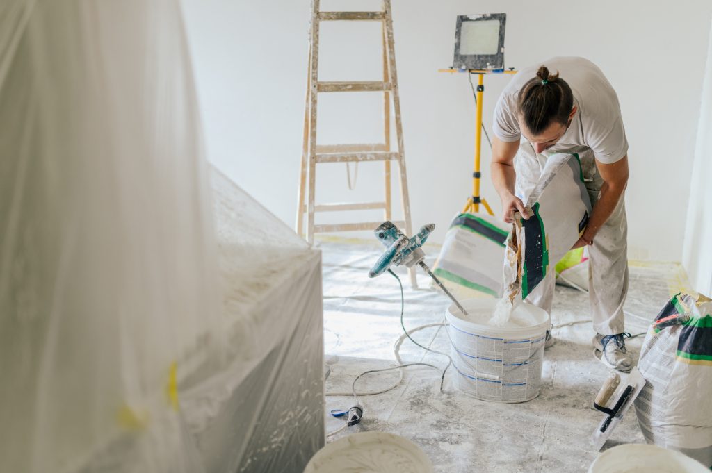 How Homeowners Can Avoid Planning Mistakes in Painting & Drywall Projects